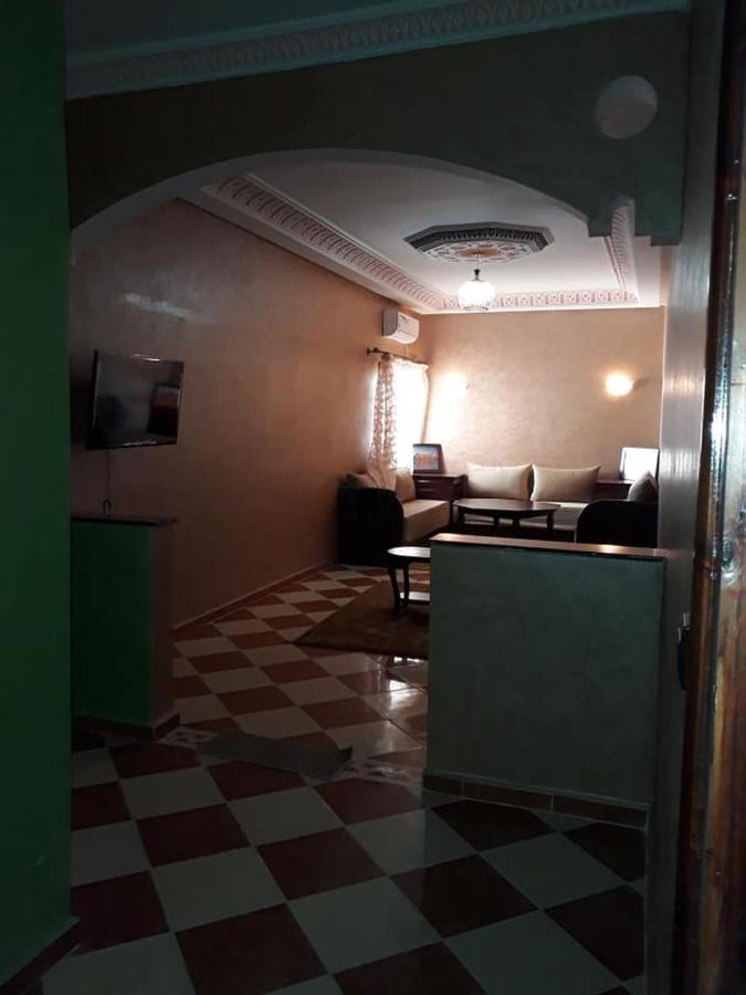 Residence Dikre Ouarzazate Buitenkant foto