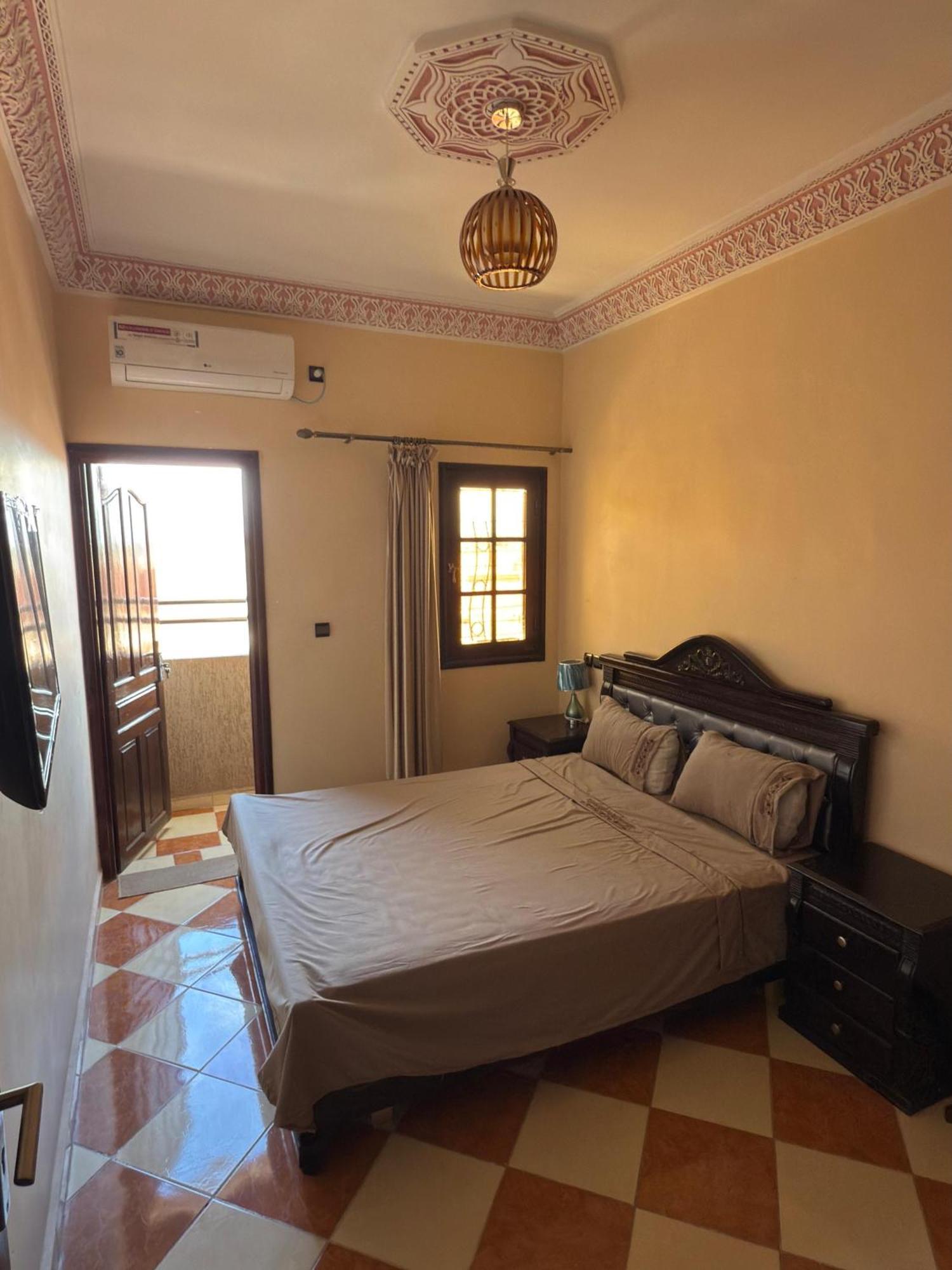 Residence Dikre Ouarzazate Kamer foto